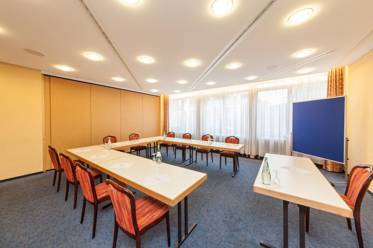 Korntal-Münchingen Hotel Strohgaeu מראה חיצוני תמונה