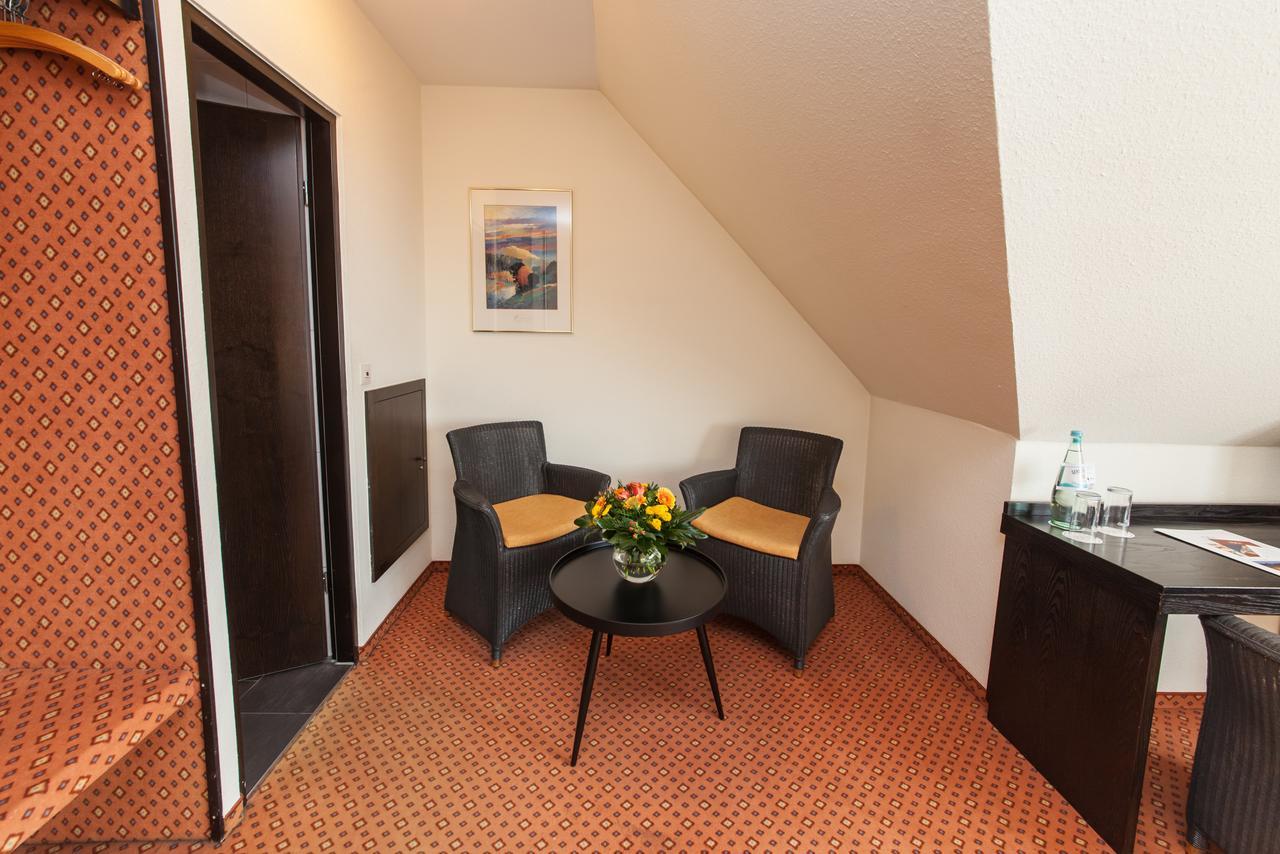 Korntal-Münchingen Hotel Strohgaeu מראה חיצוני תמונה