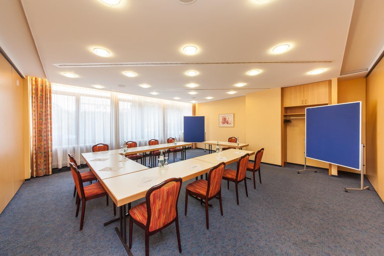Korntal-Münchingen Hotel Strohgaeu מראה חיצוני תמונה