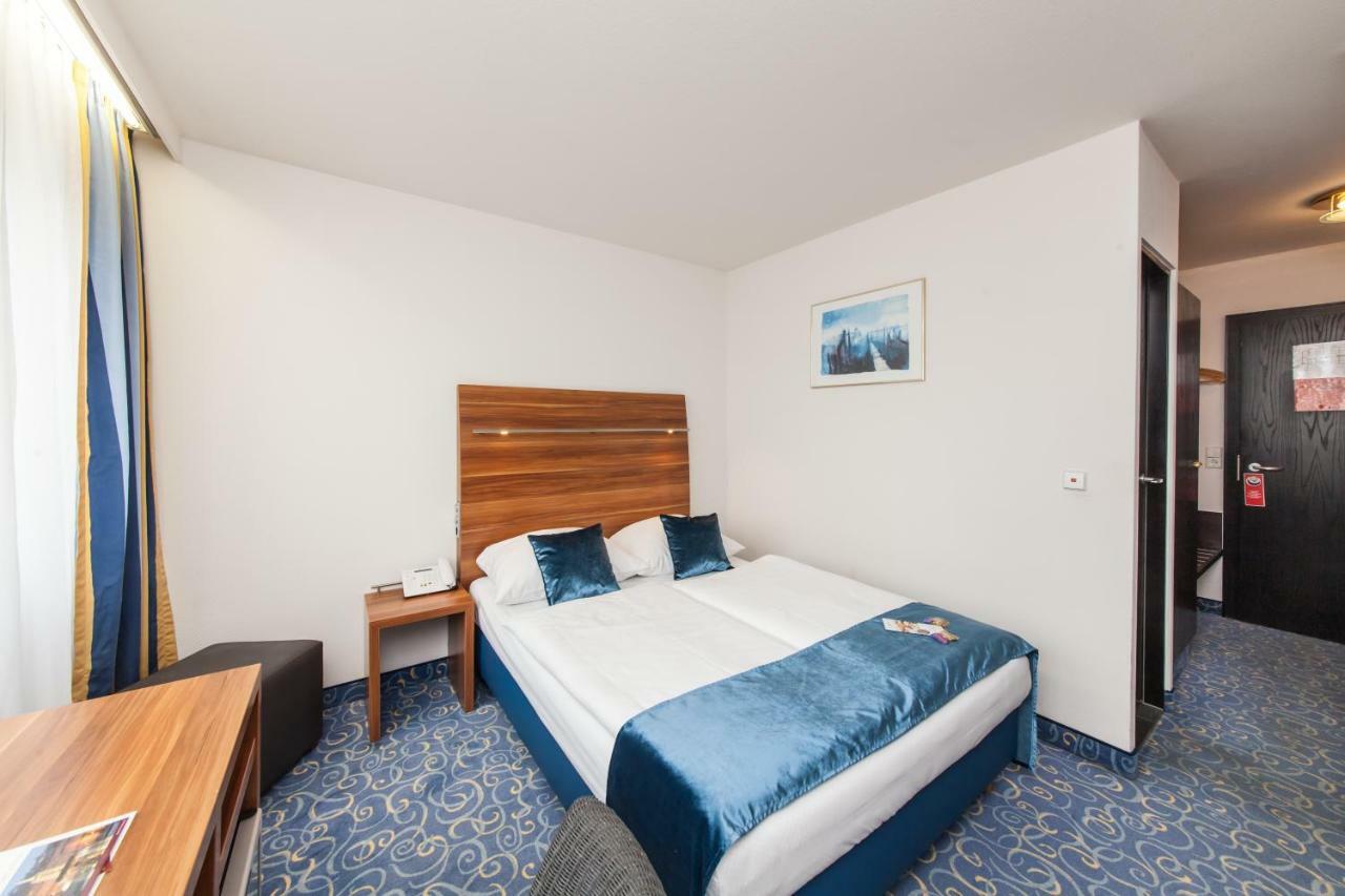 Korntal-Münchingen Hotel Strohgaeu מראה חיצוני תמונה
