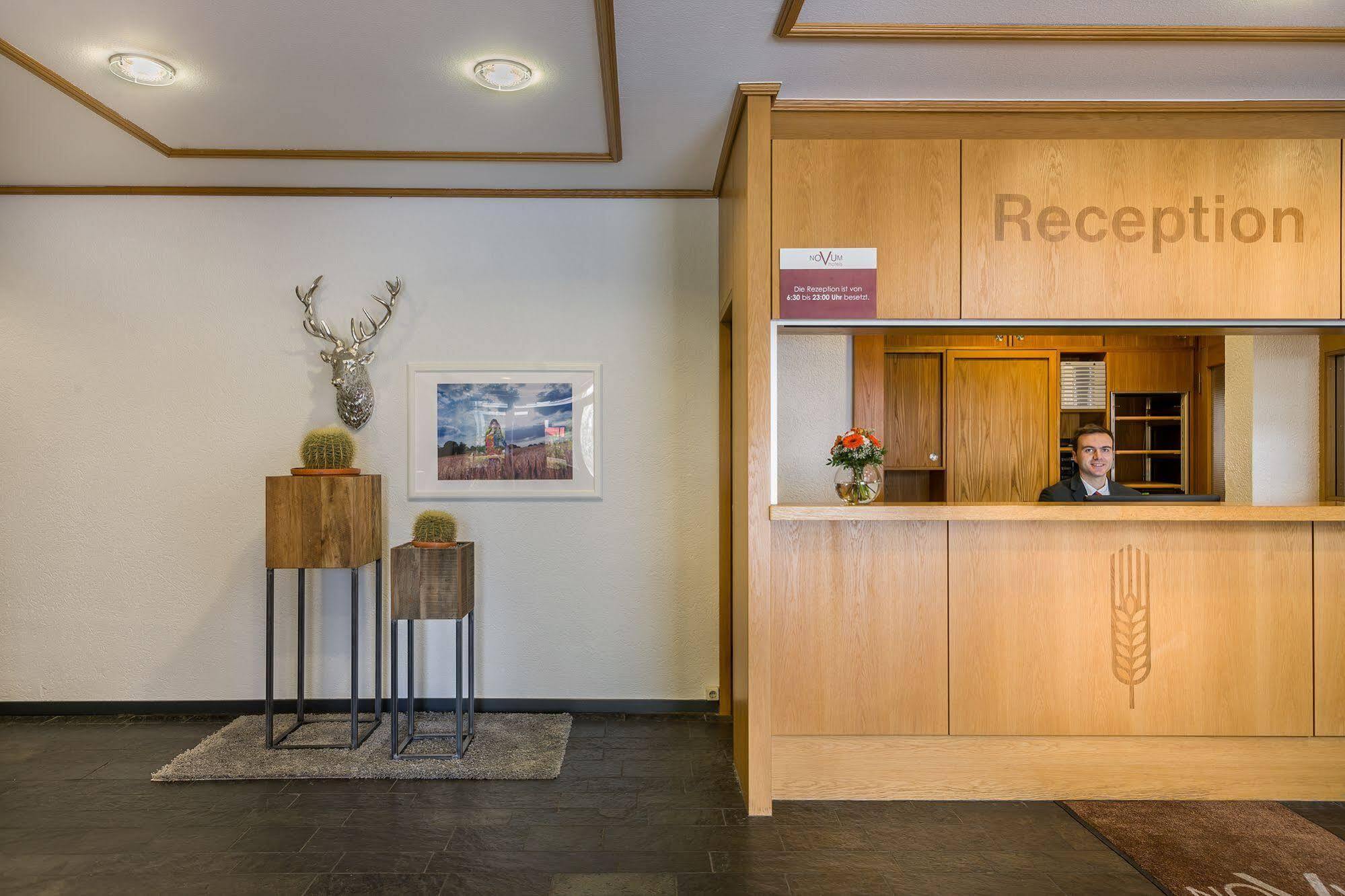 Korntal-Münchingen Hotel Strohgaeu מראה חיצוני תמונה